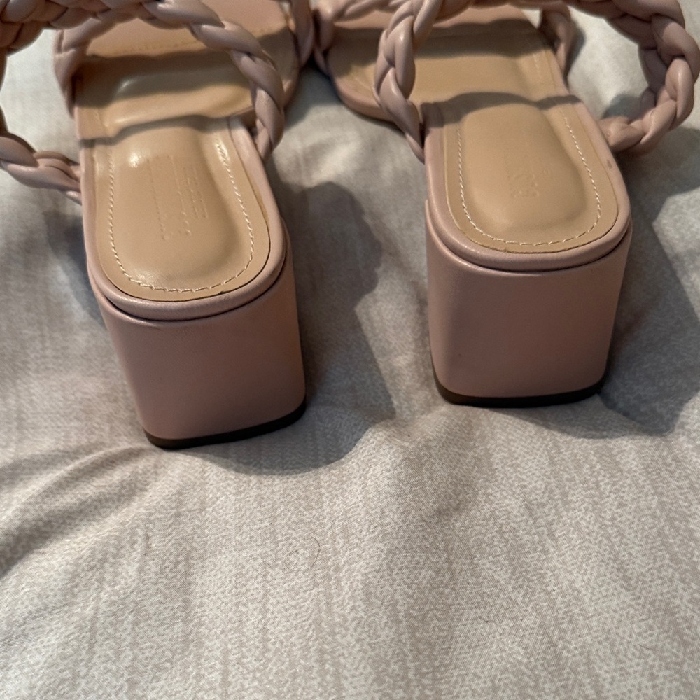 Onyx Blush/Nude Braided Sandals - Picture 6 of 6